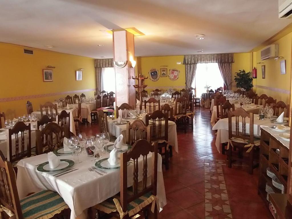 Hostal-Restaurante San Antolin Tordesillas Exteriör bild